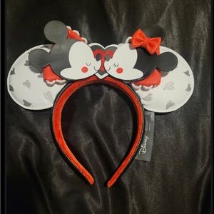 Loungefly Mickey Minnie Heart Ears Disneyland